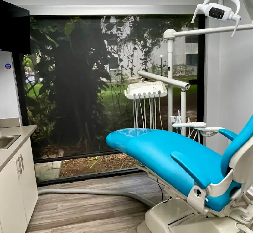  Pompano Beach Florida Dental Studio